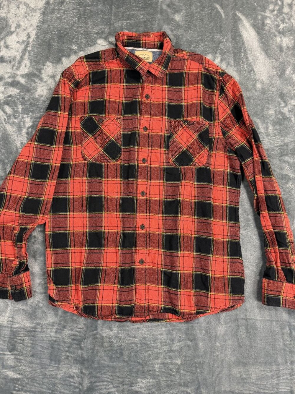 Roebuck & Co. Mens Red & Black Plaid Button-Up Flannel Shirt XL Long Sleeve